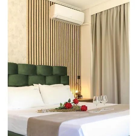 Plaza Elegant Suite By Evagelias Homes Volos Apartamento Volos